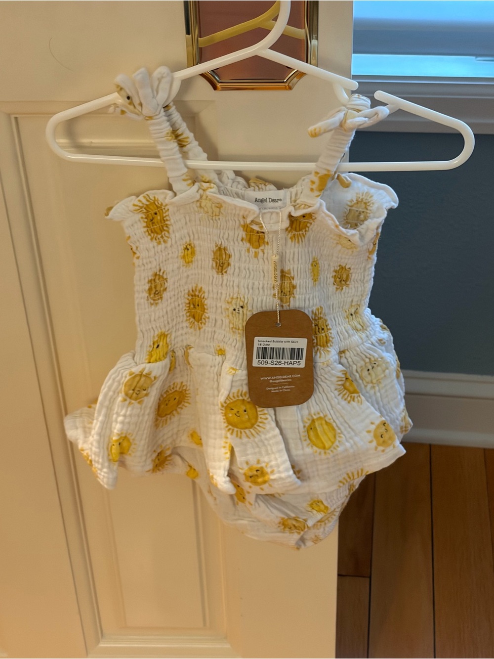 NWT Angel Dear Organic Cotton Muslin Sun Print Smocked Skirted Sunsuit Romper